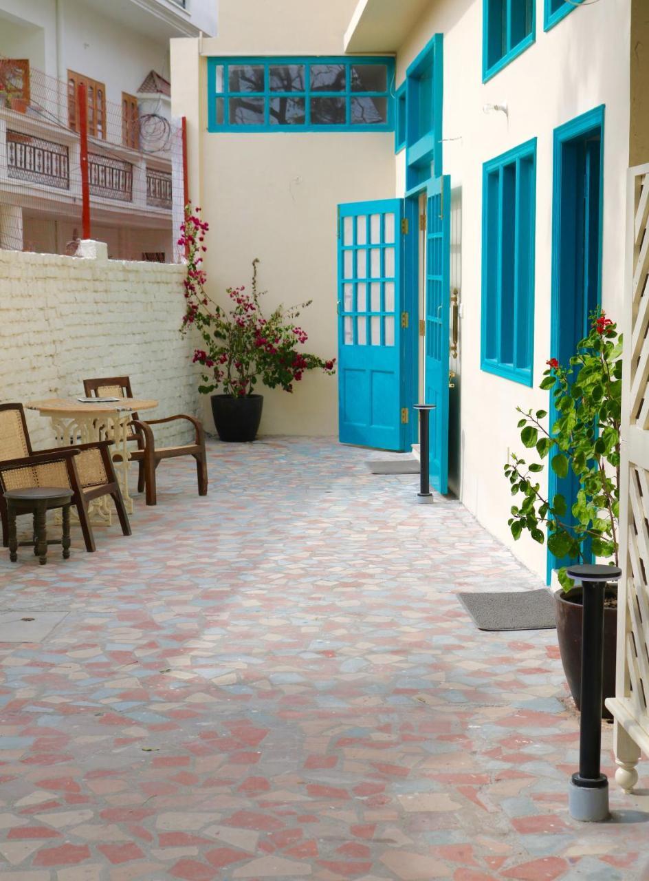 Отель Mango Tree Courtyard Дехрадун Экстерьер фото